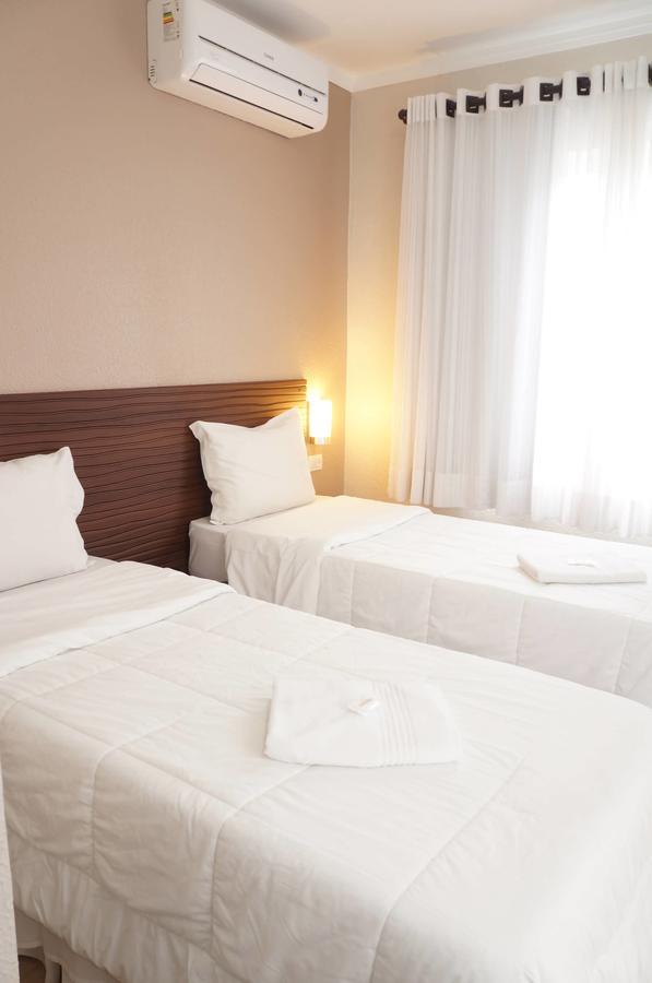 Hotel Nelo Jaragua do Sul Bagian luar foto